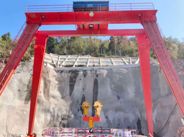 竖井龙门吊